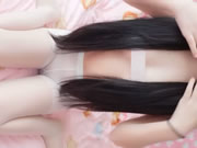 لطيف فتاة آسيوية حلق كس الاستمناء